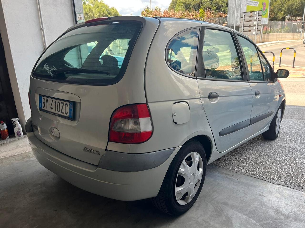 Renault Megane Mégane Scénic 1.9 dTi cat RXE