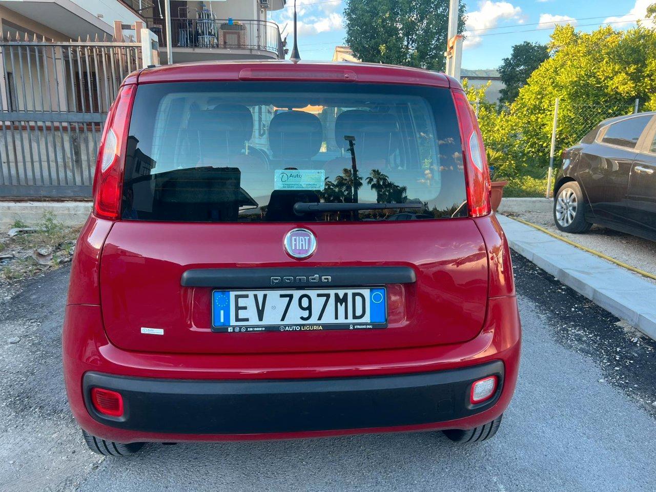 Fiat Panda 1.3 mjt 16v Easy 75cv E5+ LEGGI
