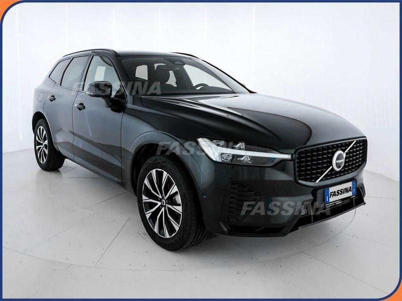 Volvo XC60 B4 (d) AWD automatico Plus Dark