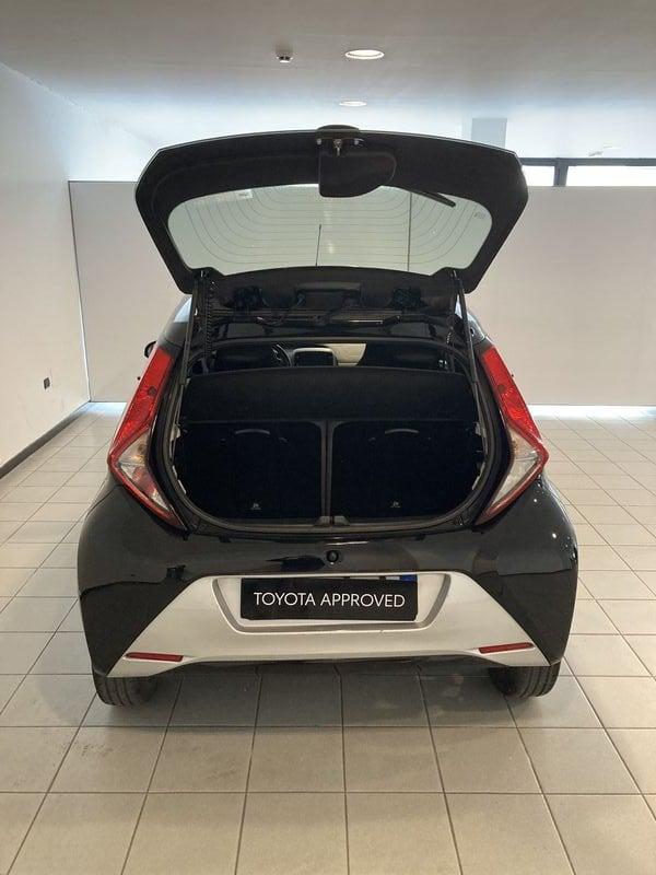 Toyota Aygo Aygo Connect 1.0 VVT-i 72 CV 5 porte x-fun