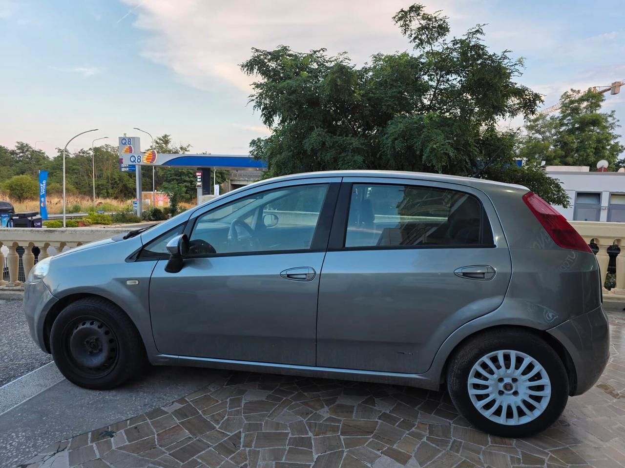 Fiat Grande Punto 1.3 MJT 75 CV 5 porte Dynamic#CLIMA
