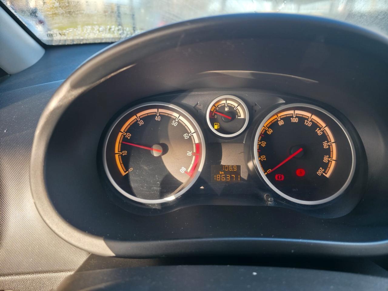 Opel Corsa 1.2 80CV 5 porte GPL-TECH Enjoy