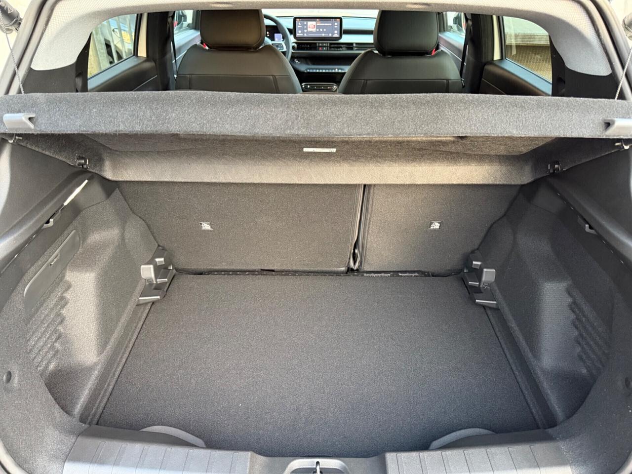 Jeep Avenger 1.2 e-Hybrid 110 cv MHEV Summit