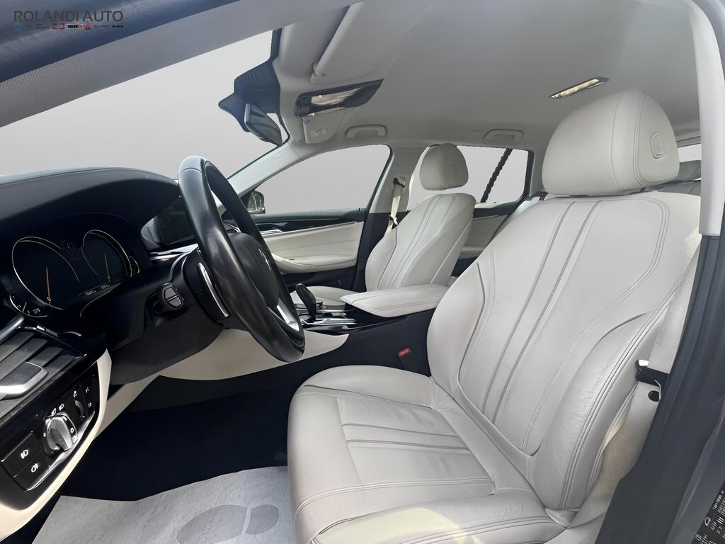 BMW Serie 5 Touring 520 d Luxury Steptronic