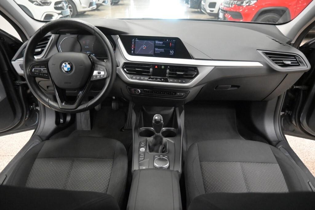 Bmw 116 116i 5p. Business Advantage