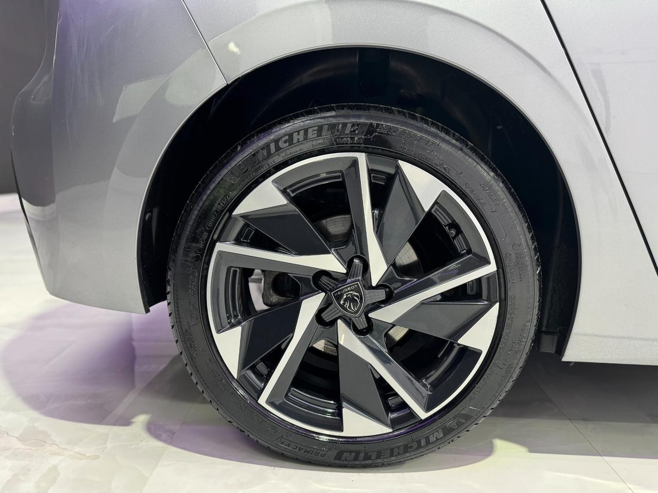 Peugeot 308 BlueHDi 130 S&S EAT8 Allure Pack