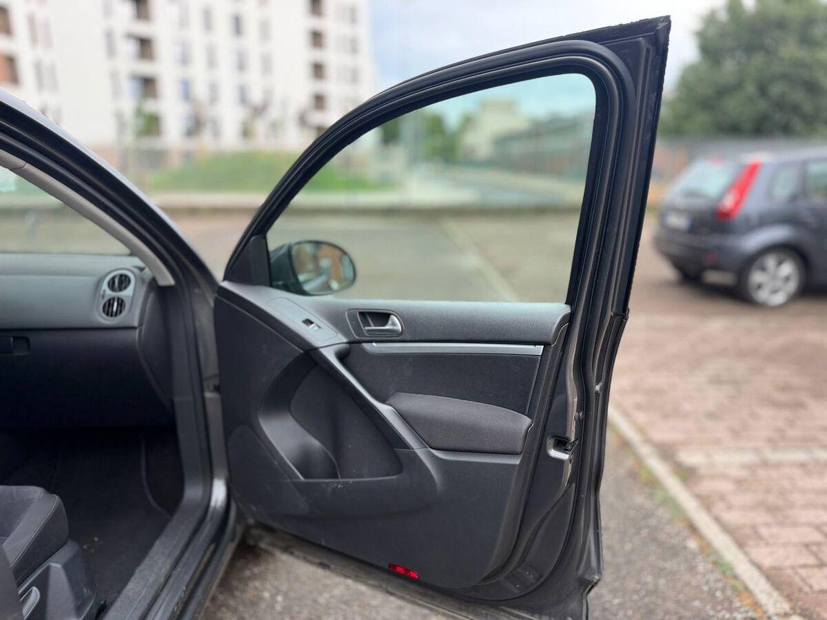 Volkswagen Tiguan 2.0 tdi bm Sport&Style 4motion 150cv dsg