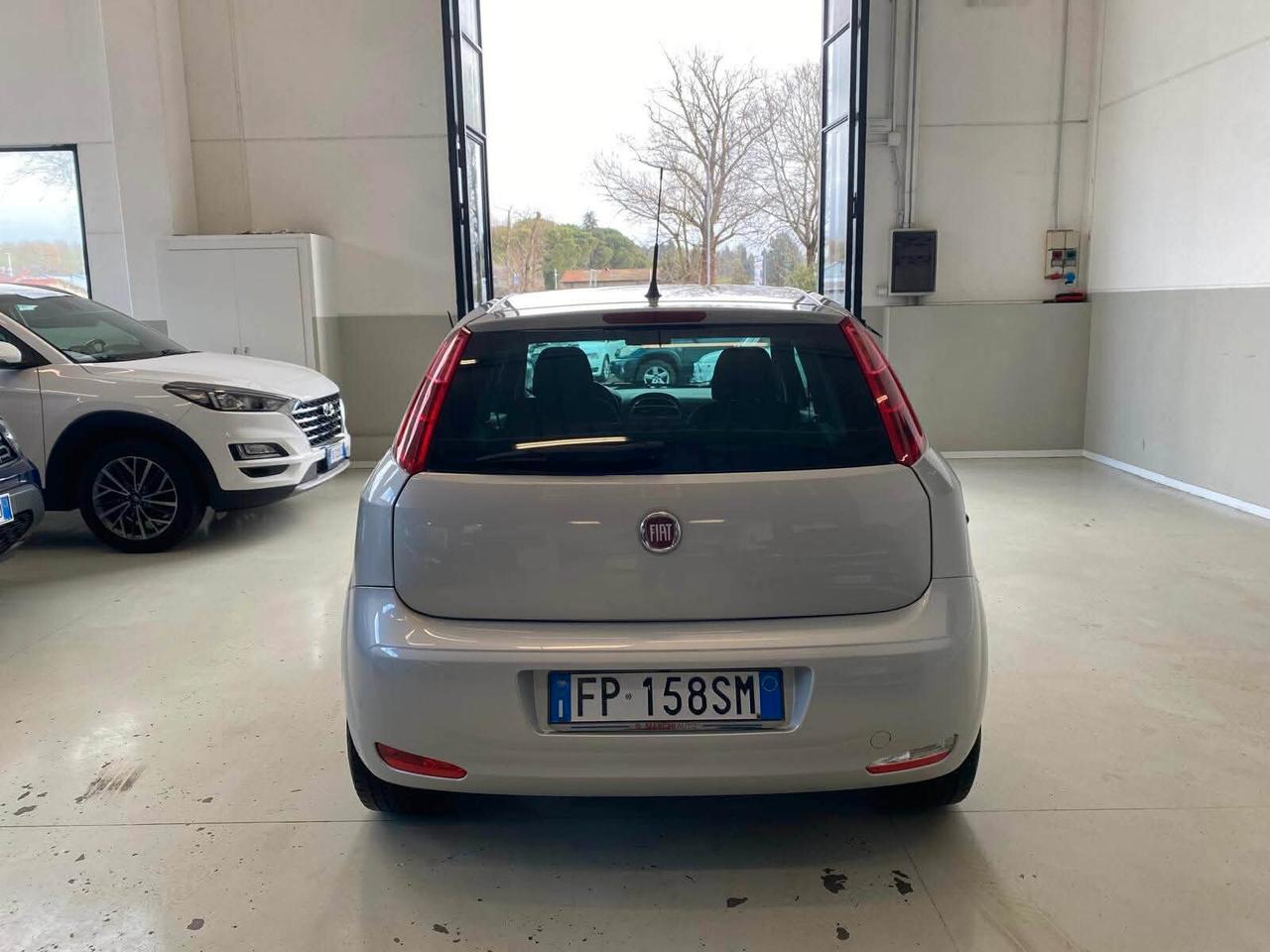Fiat Punto 1.3 MJT II S&S 95 CV 5 porte Street