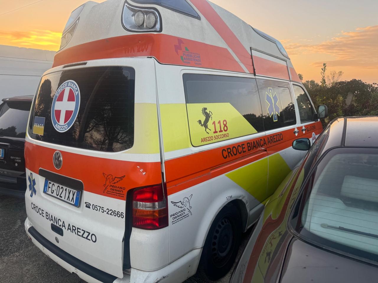 Volkswagen Transporter 2.5 TDI/174 PC-TM 4m. Furg.