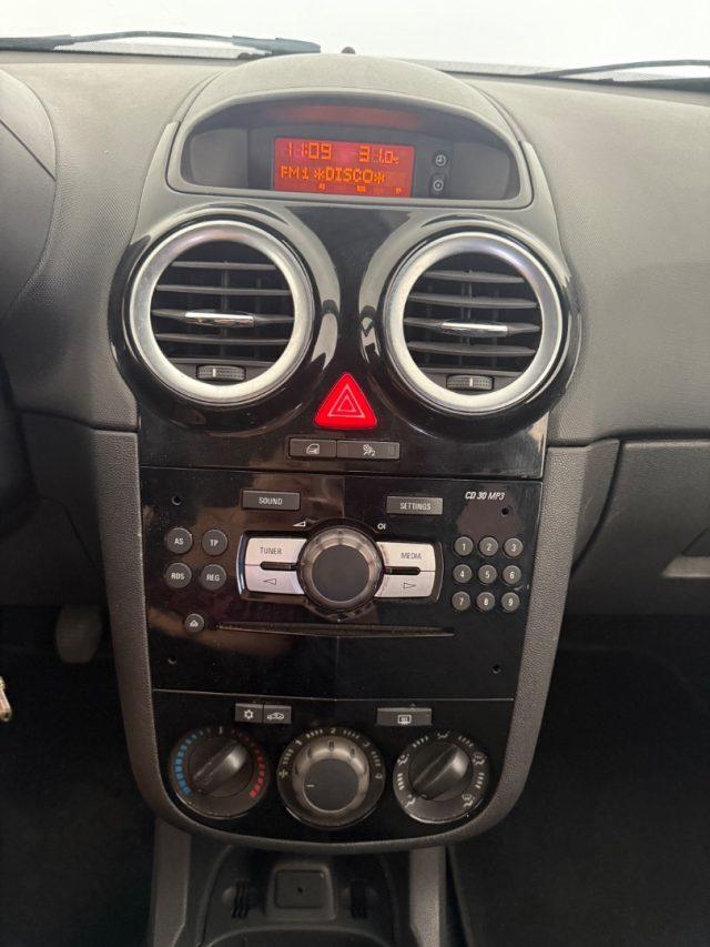 OPEL Corsa 1.2 5 porte Sport