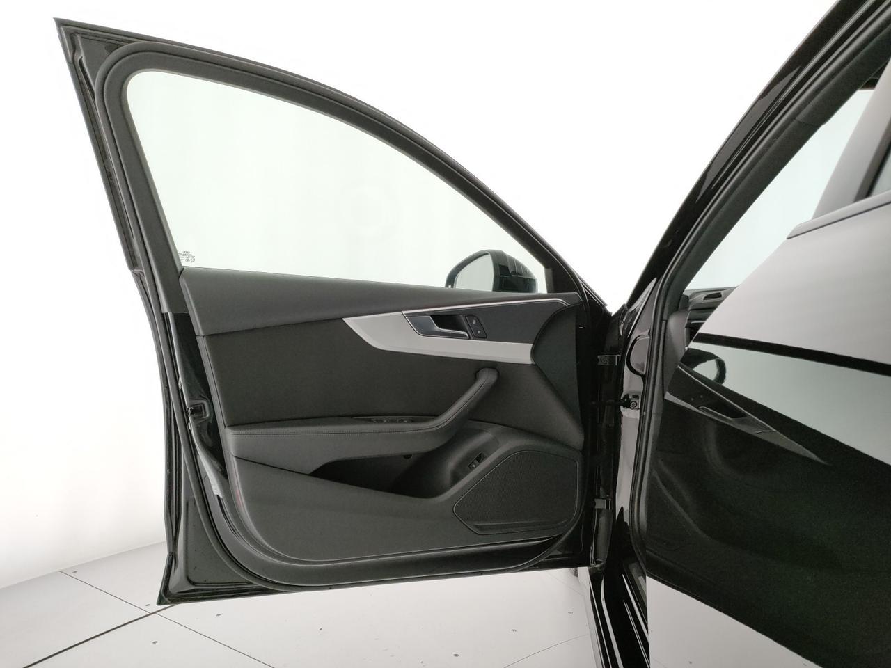 Audi A4 avant 40 2.0 tdi 190cv s-tronic