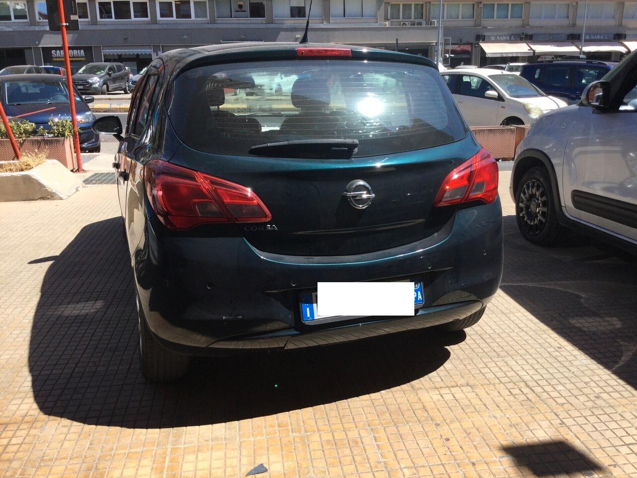 Opel Corsa 1.4 90CV GPL Tech 5 porte Cosmo