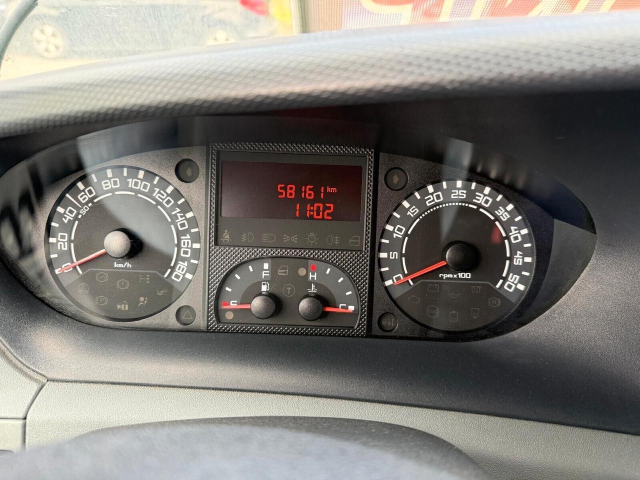 Iveco DAILY MINI VAN 29 L 12 COME NUOVO POCHI KM