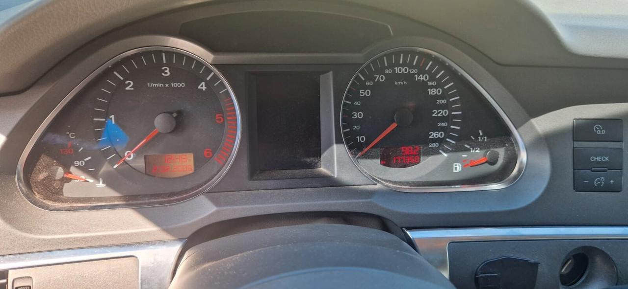 Audi A6 Avant 3.0 V6 TDI F.AP. quattro