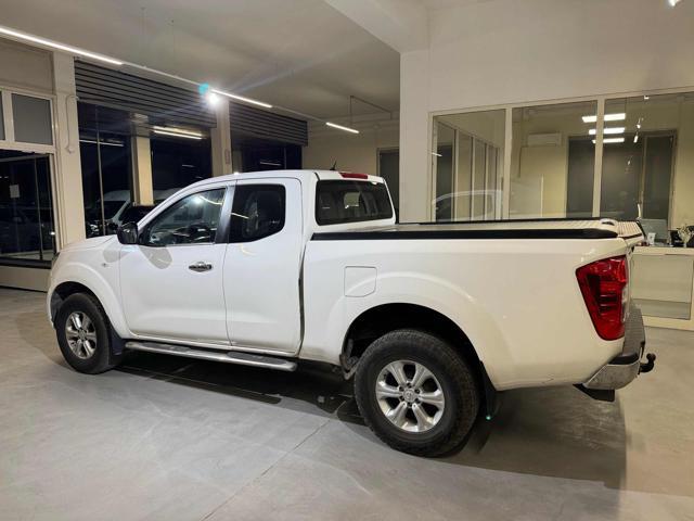 NISSAN Navara 2.3 dCi 4WD King Cab Acenta