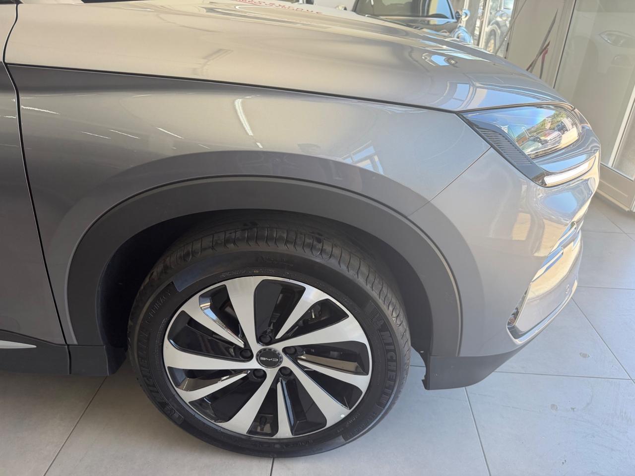Byd Seal U DM-i 1.5 T 324 CV PHEV Design FINANZIABILE