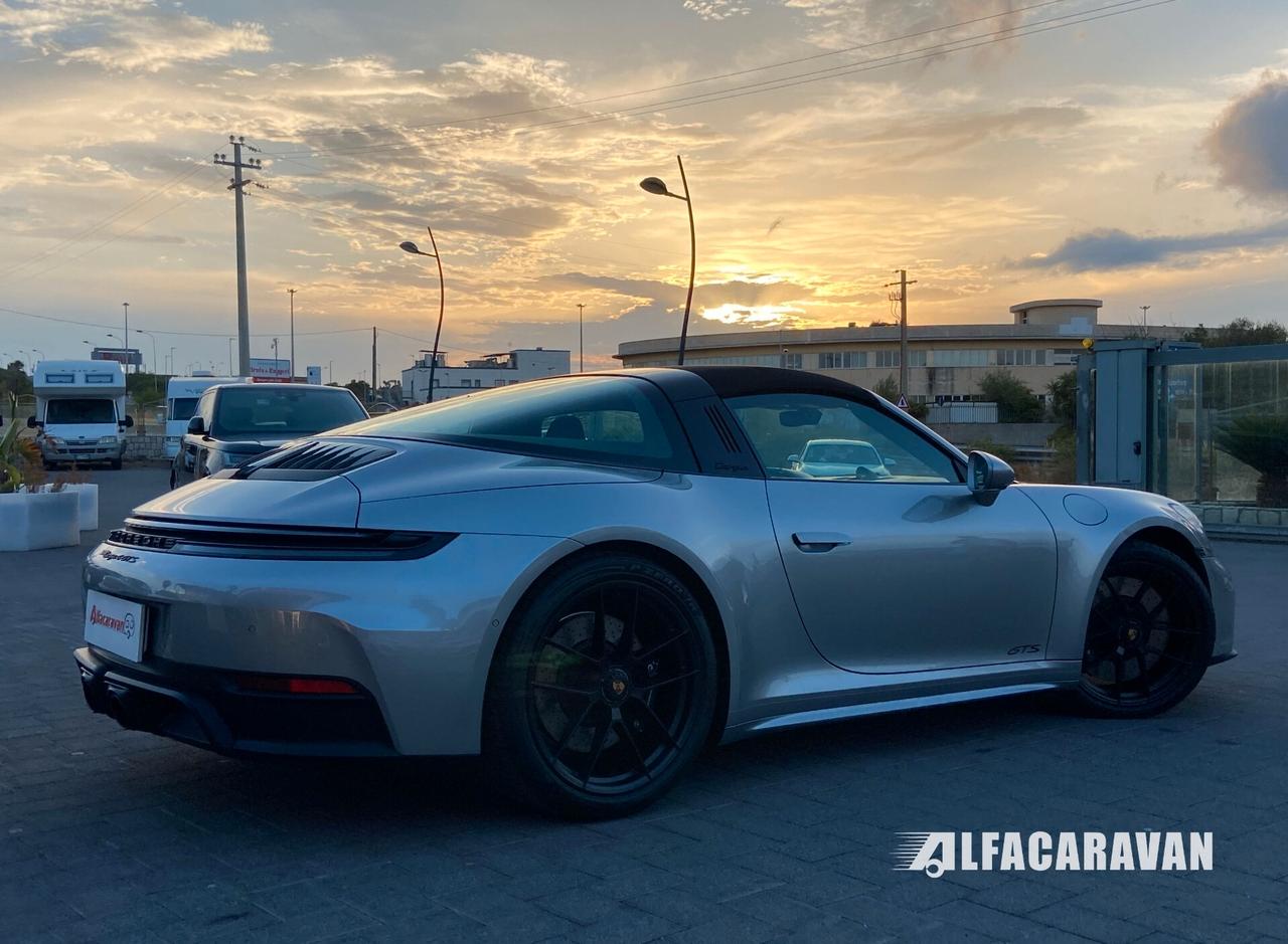 Porsche 911 992.2 Targa 4 GTS 541 CV KM 0
