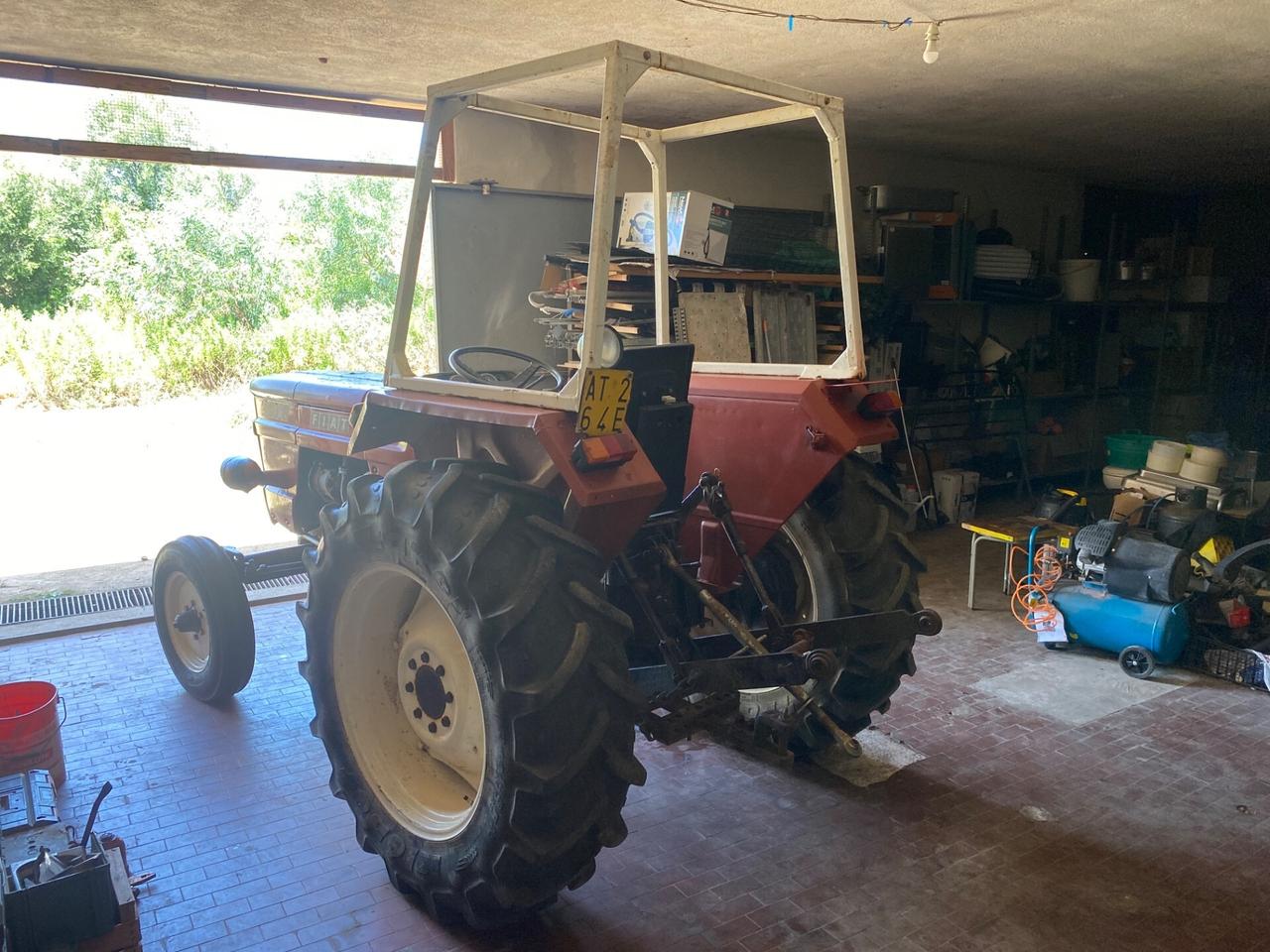 TRATTORE AGRICOLO FIAT 480-8