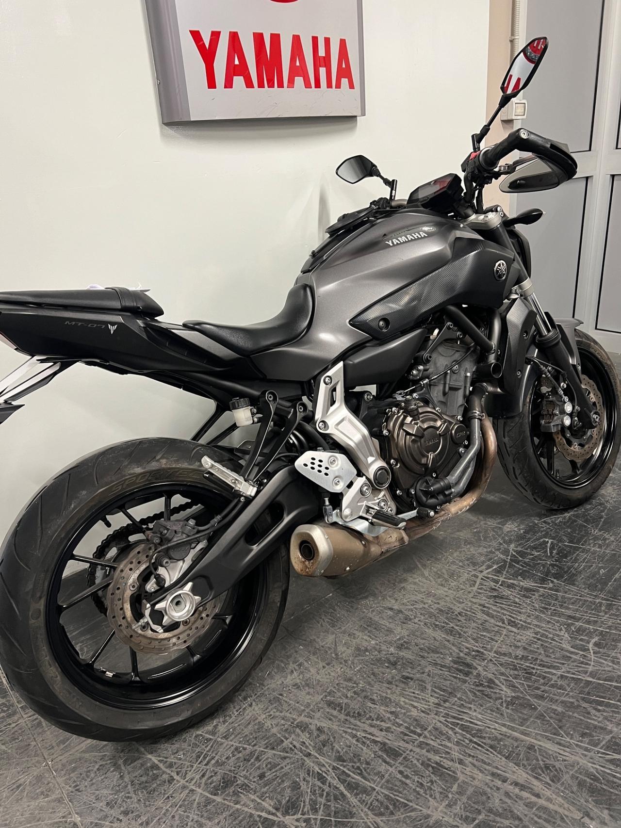 Yamaha MT-07