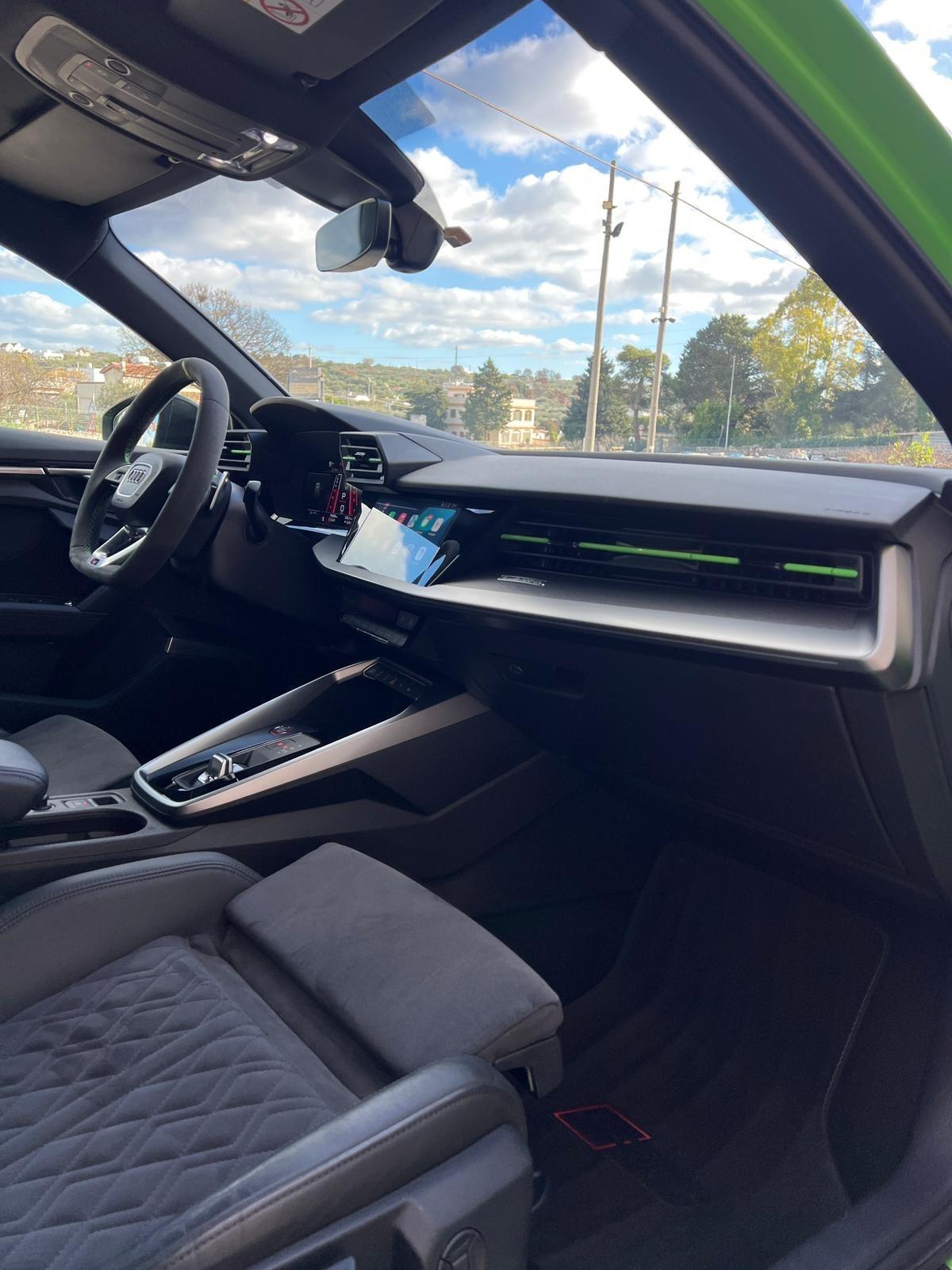 Audi RS3 Kyalami Green Carbon Pack