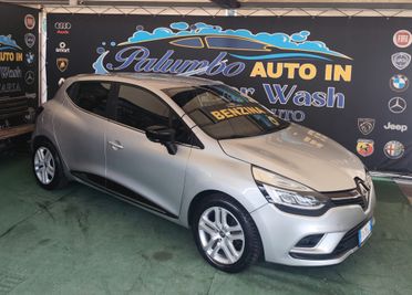 Renault Clio TCe 12V 90 CV 5 porte Moschino Life