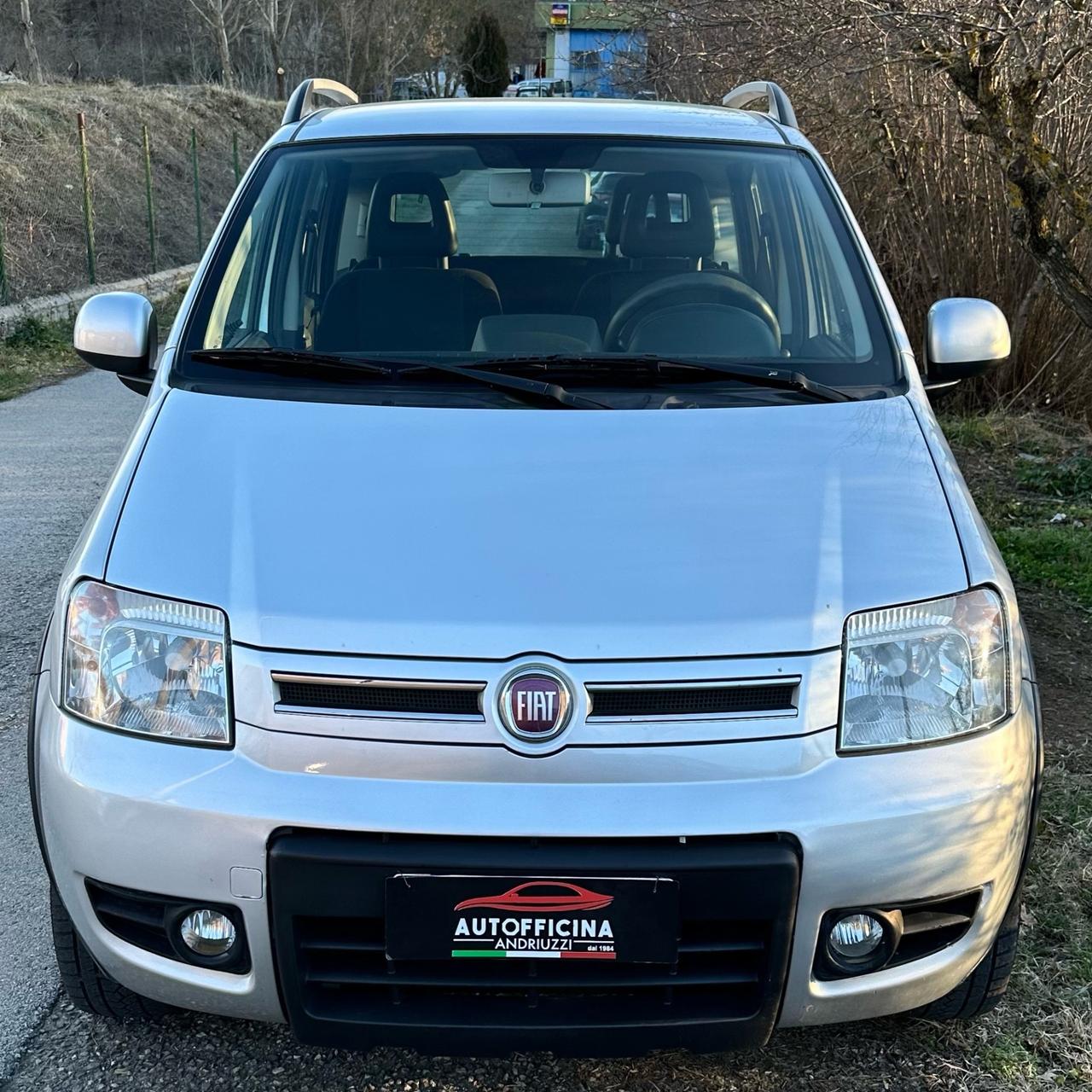 Fiat Panda 1.3 MJT 16V DPF 4x4 Climbing