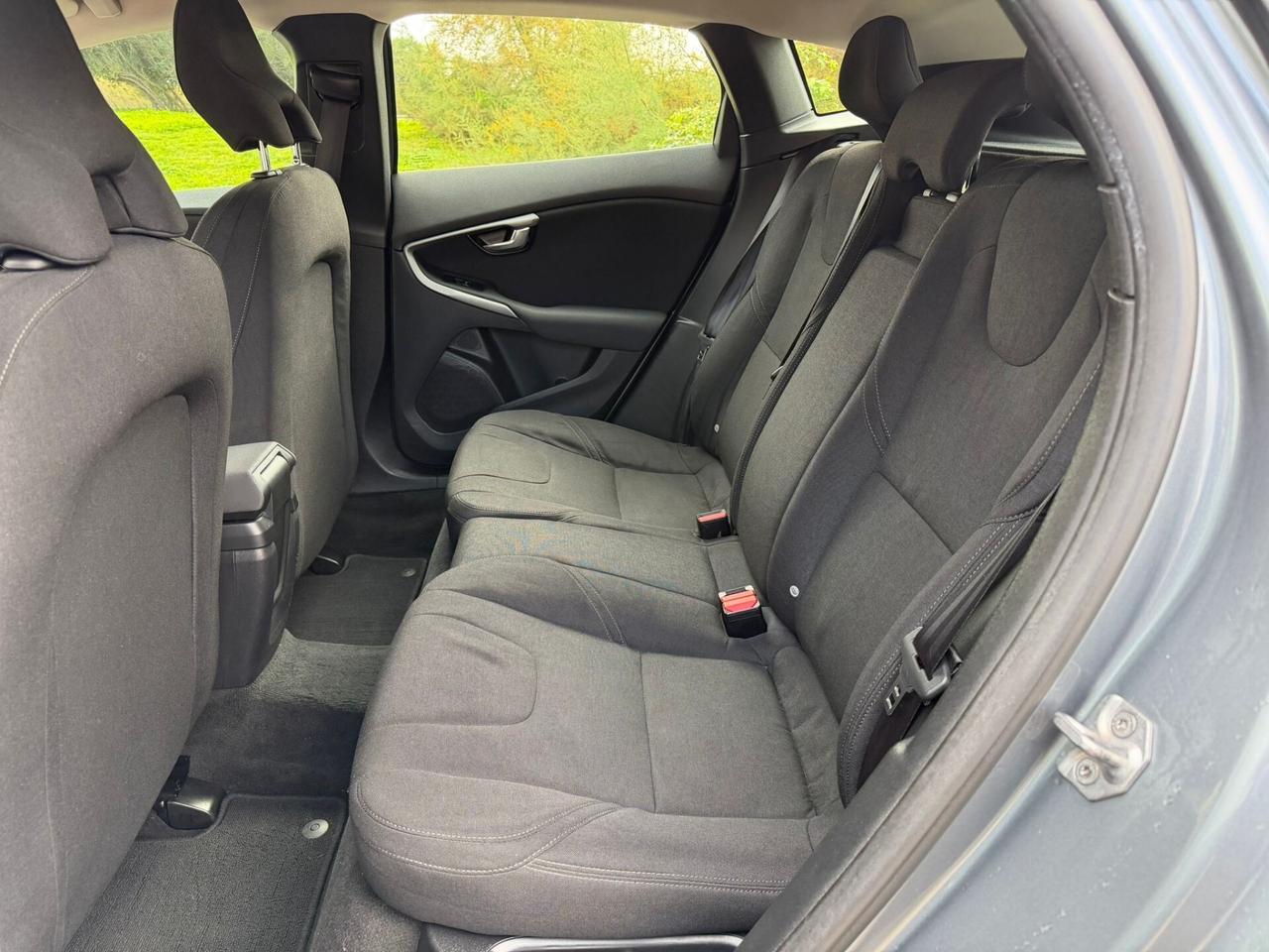 Volvo V40 Diesel- Anche Permuta-Neopatentati