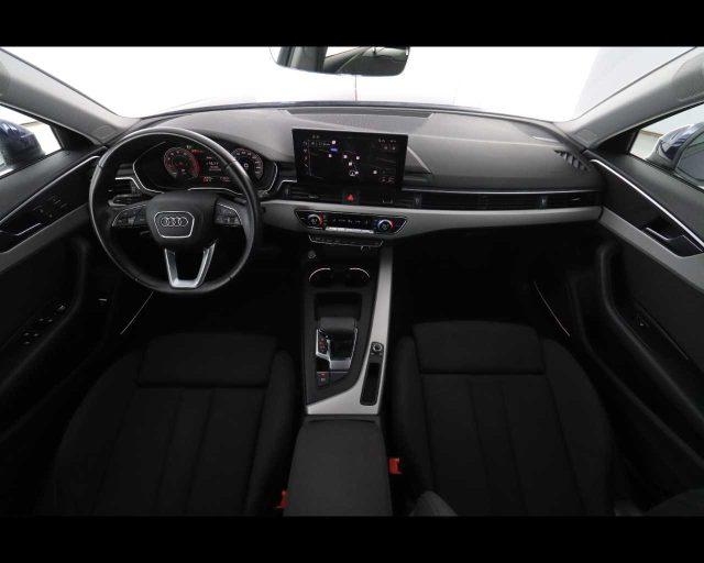 AUDI A4 Avant 35 TFSI S tronic S line edition