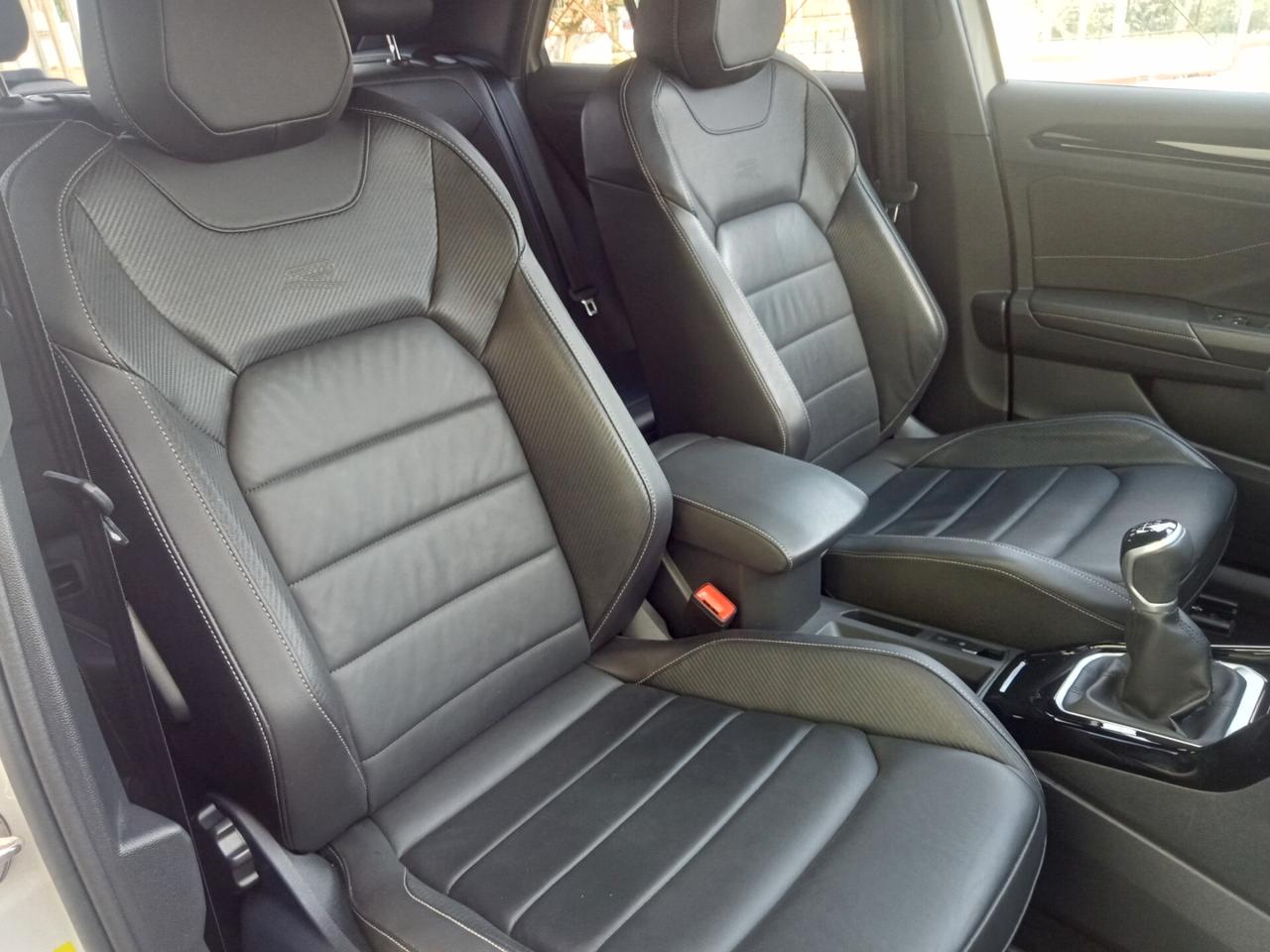 Volkswagen T-Roc 2.0 TDI SCR R-Line 2022