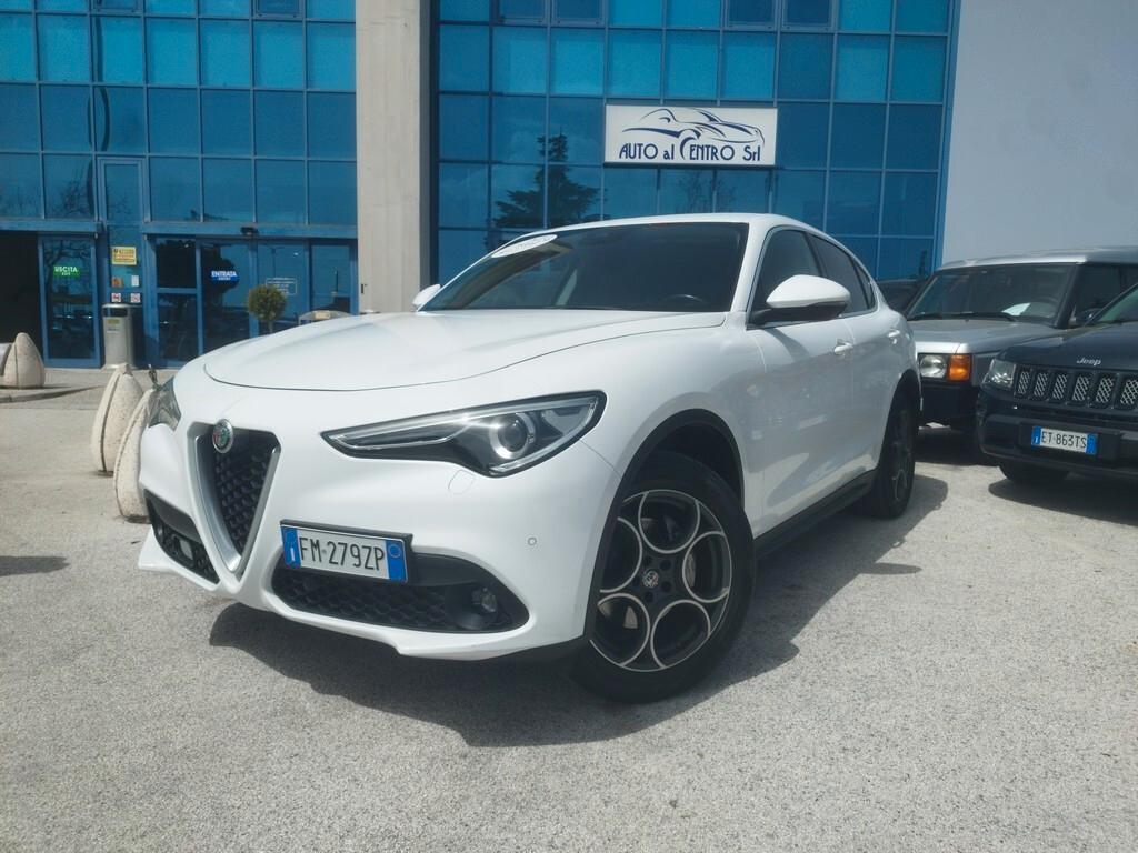 Alfa Romeo Stelvio 2.2 Turbodiesel 210 CV AT8 Q4 Super