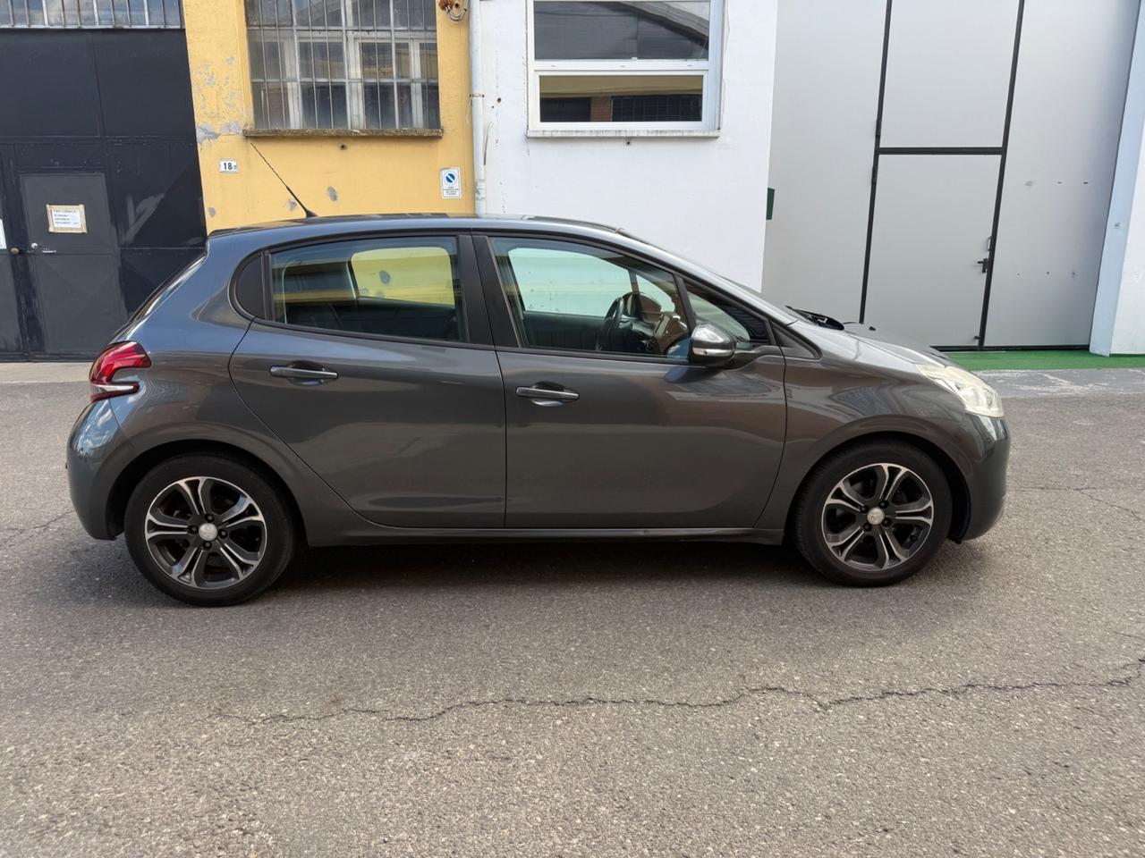 Peugeot 208 1.4 VTi 95 CV 5p. GPL Allure