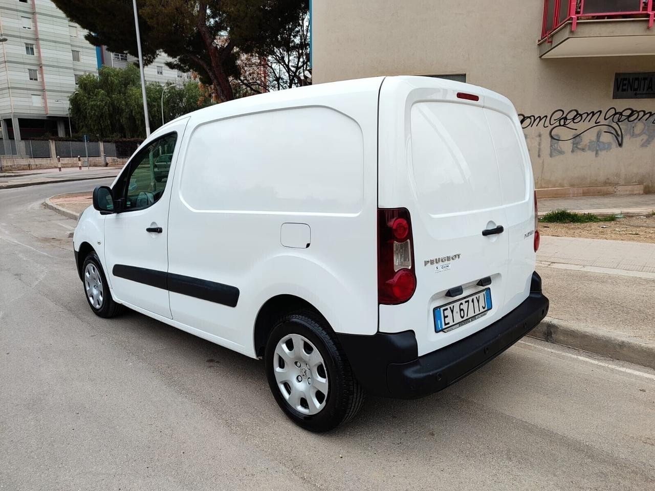 Peugeot Partner 1.6 HDi 3P.ti Por.Late.