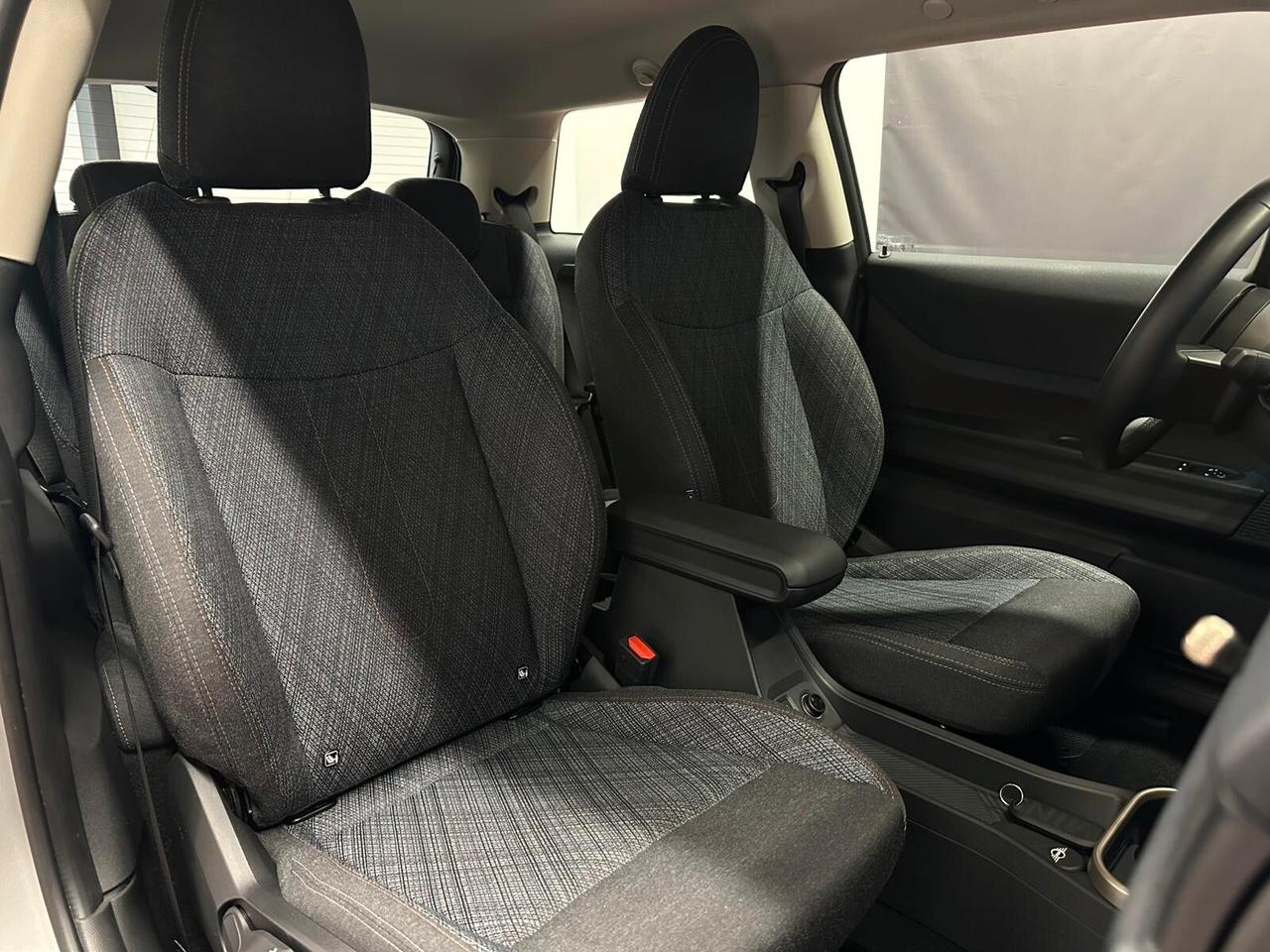 Mini Cooper C Favoured