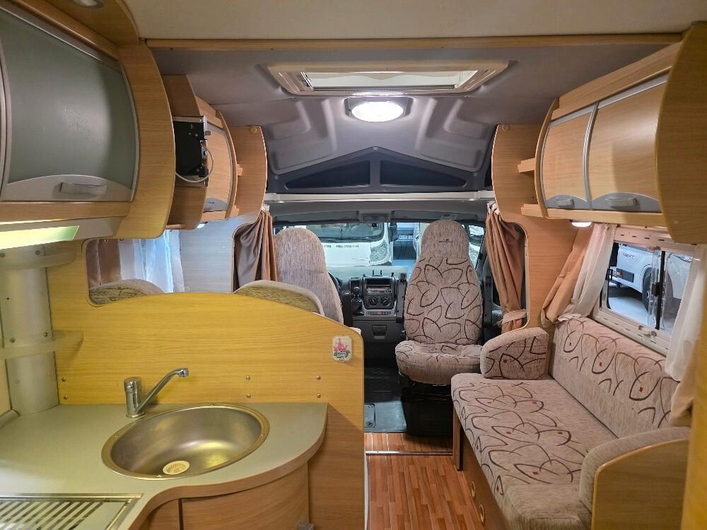 CAMPER ROLLER TEAM GRANDUCA GARAGE P