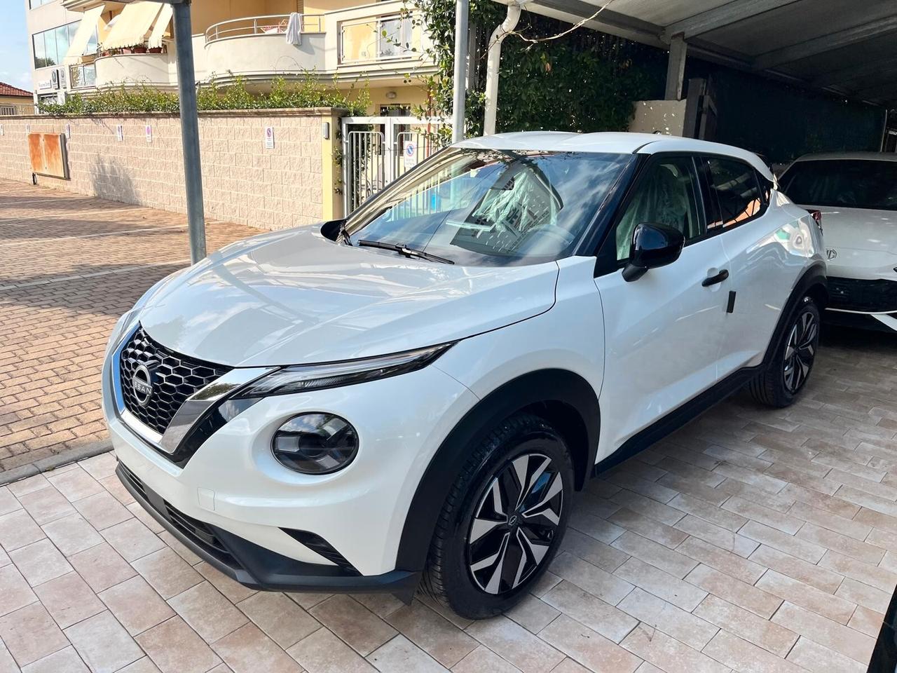 Nissan Juke 1.0 DIG-T 114 CV Acenta
