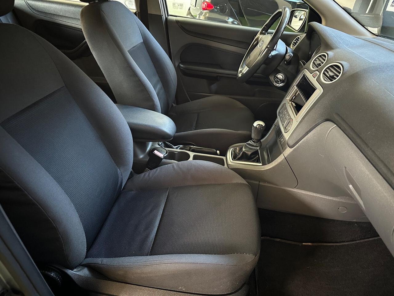 Ford Focus 1.6i 16V 5p. 115cv Berlina