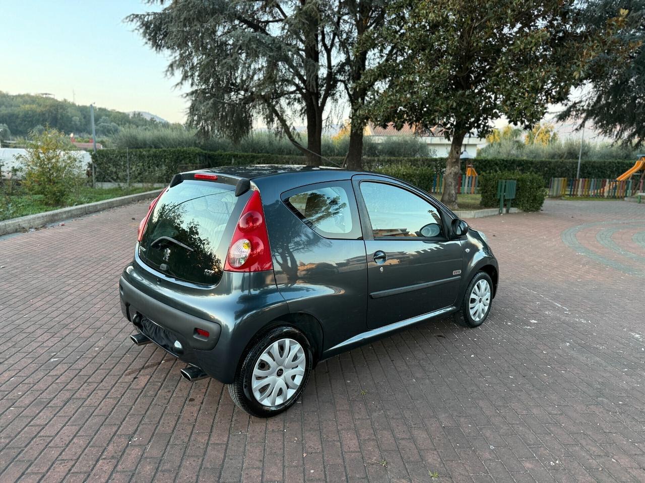 Peugeot 107 1.0 68CV 3p. Sweet Years neopatentati,ottime condizioni