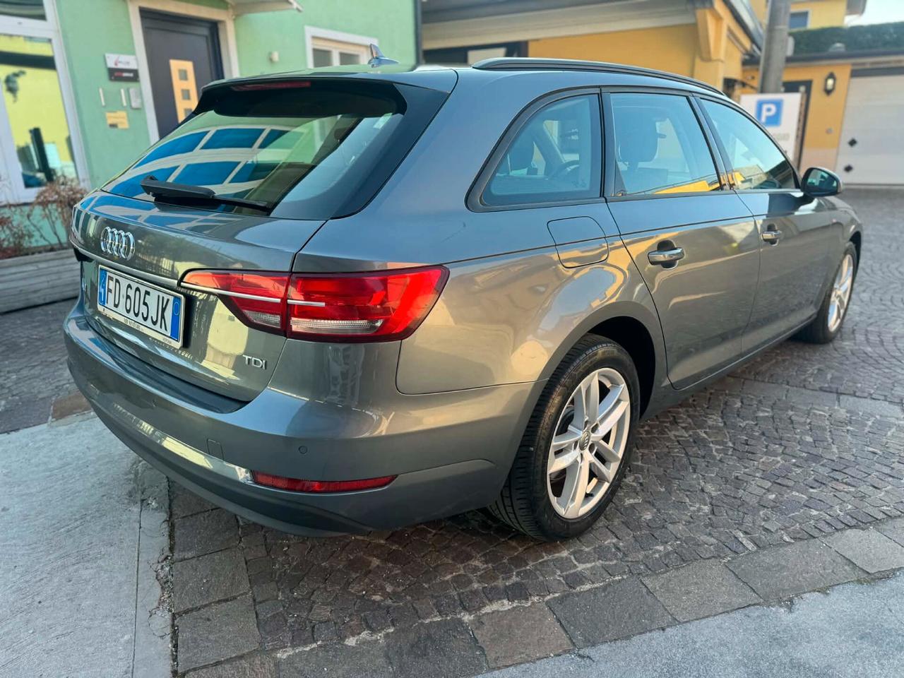 Audi A4 Avant 2.0 TDI 150 CV ultra S tronic Business