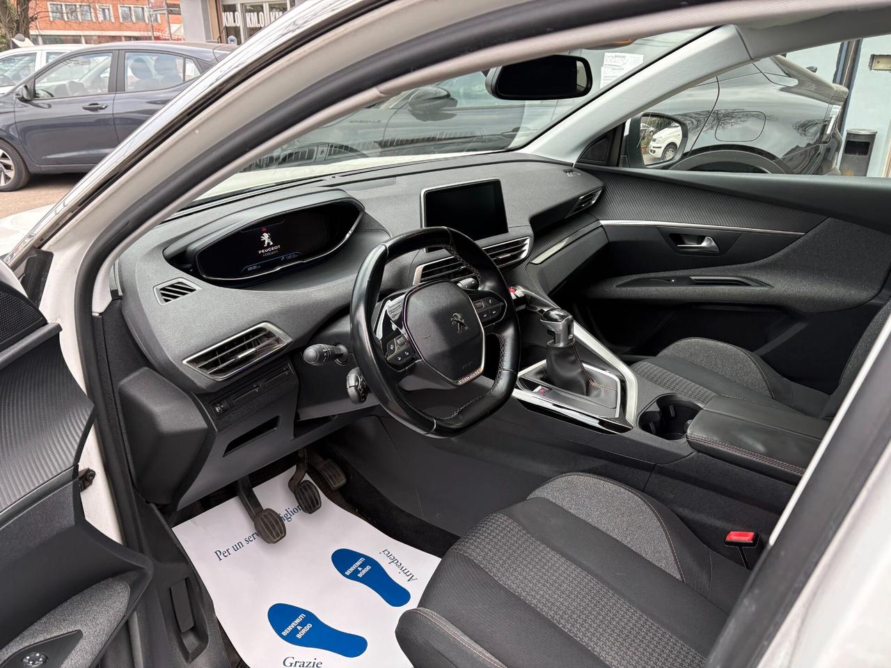 Peugeot 3008 Active 1.5 Tdci 130cv - 09/2018