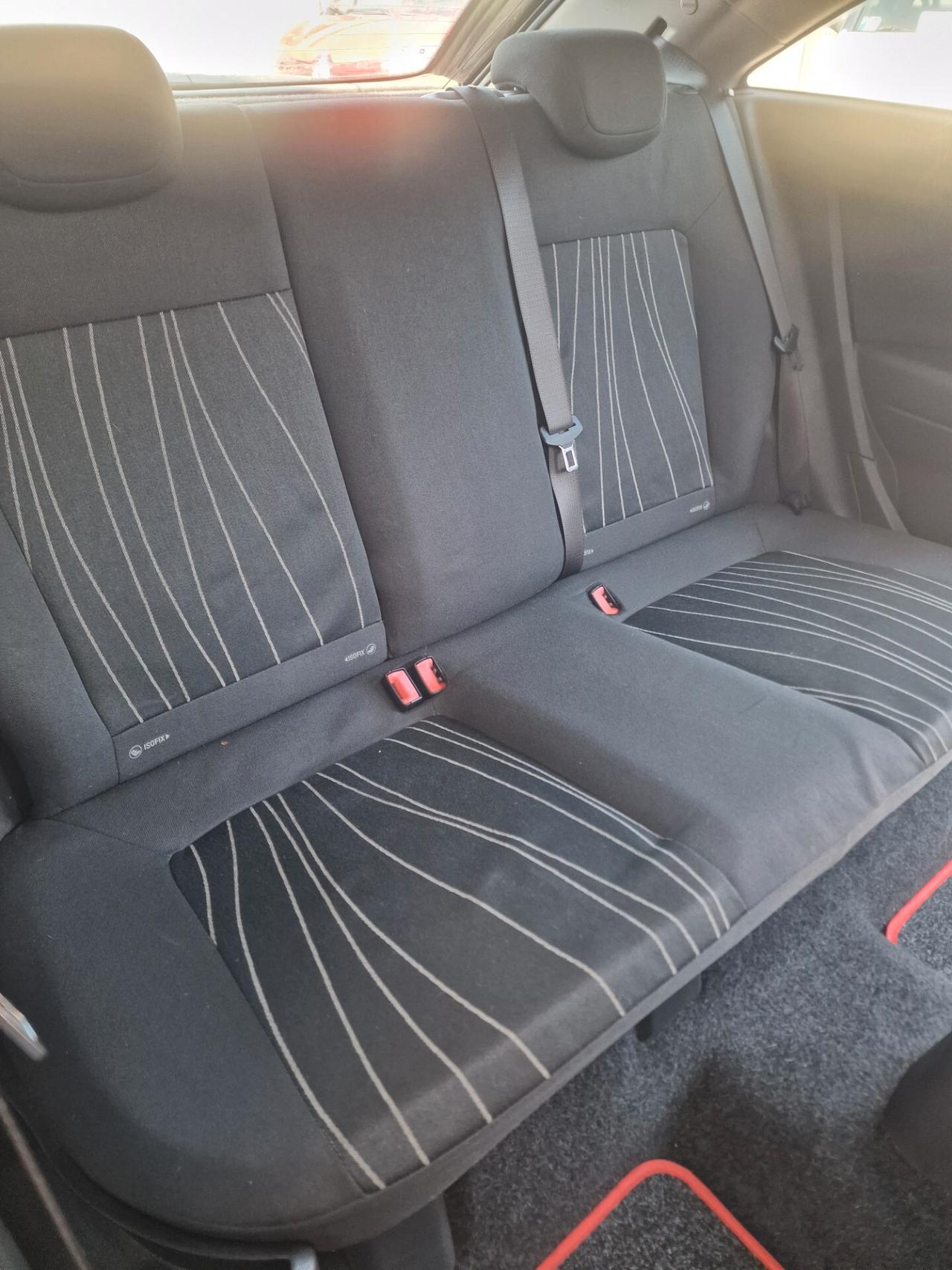 Opel Corsa 1.2 3 porte Sport