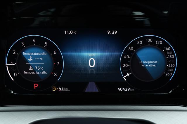VOLKSWAGEN Golf 1.0 eTSI EVO DSG Life