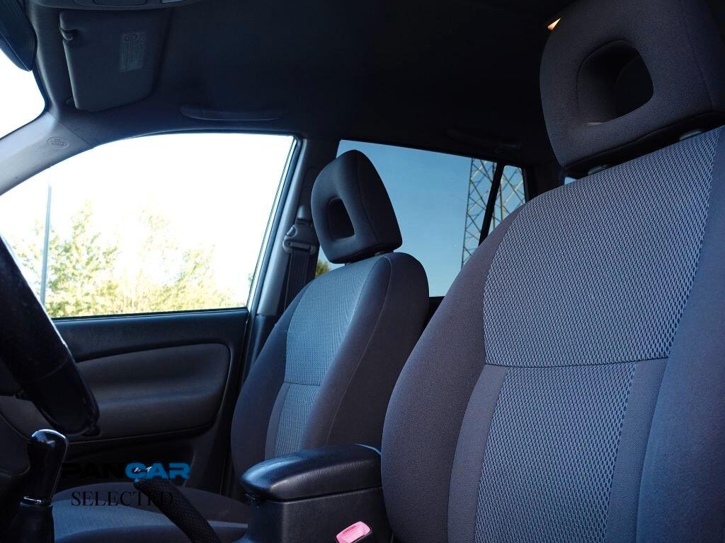 Toyota RAV 4 RAV4.com 2.0 Tdi D-4D cat 5 porte