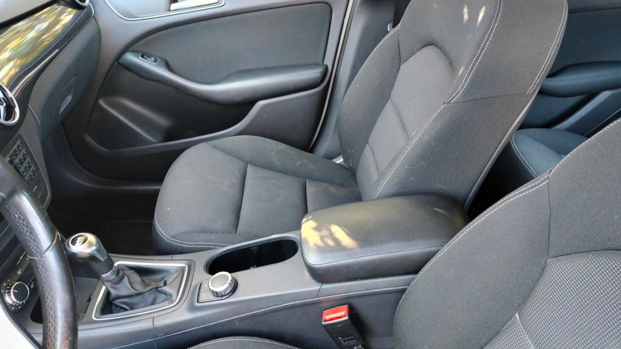 Mercedes-benz B 150 200 c Executive