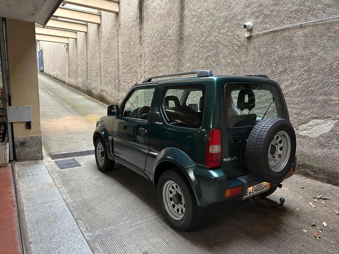 Suzuki Jimny 1.3i 16V cat 4WD JLX Più
