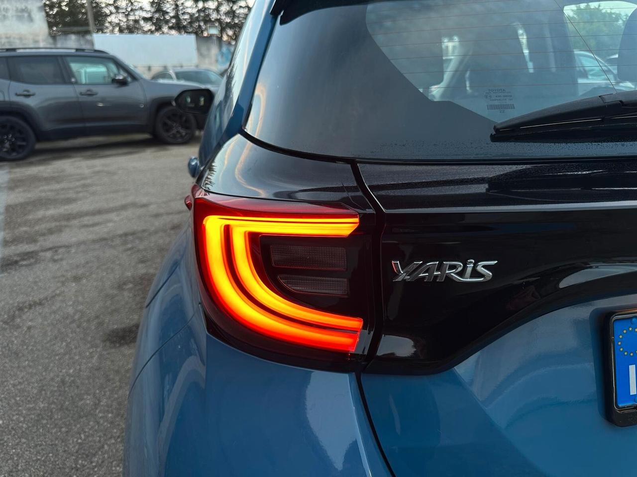 Toyota Yaris 1.5 Hybrid 5 porte Lounge