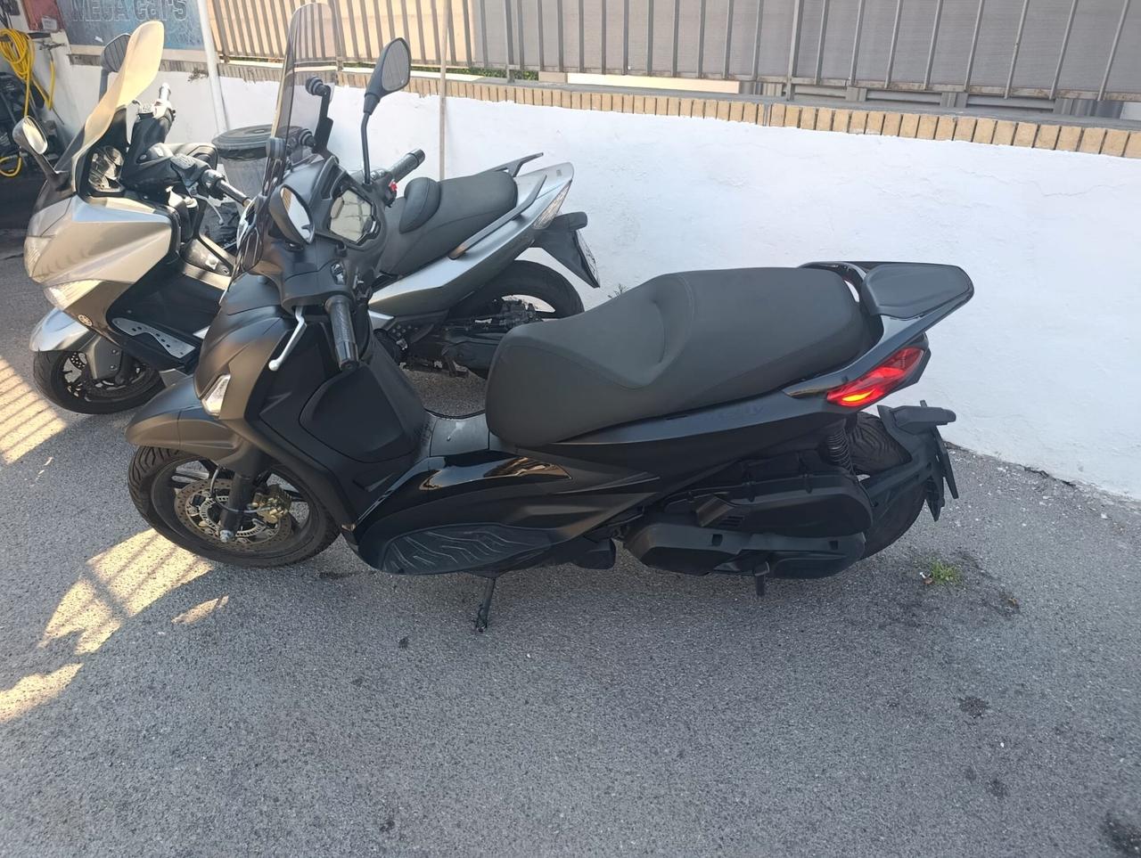 Piaggio Beverly 300