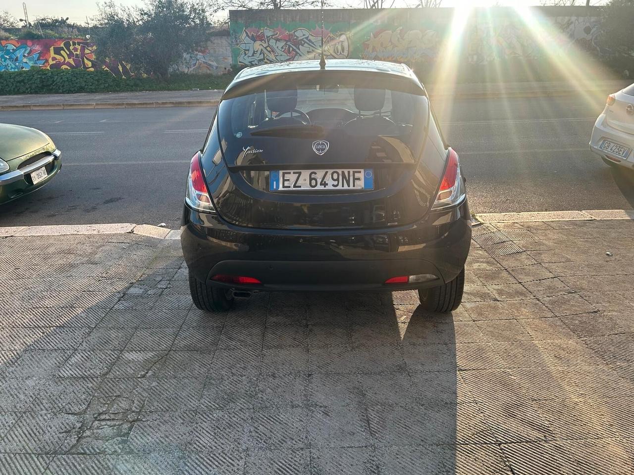 Lancia Ypsilon 1.3 MJT 16V 95 CV 5 porte S&S Elle