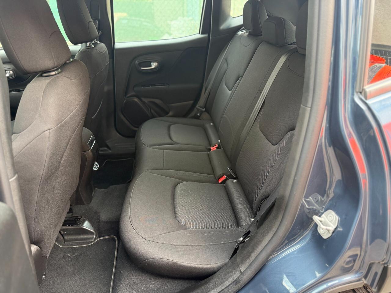 Jeep Renegade 1.6 Mjt 130 CV Longitude