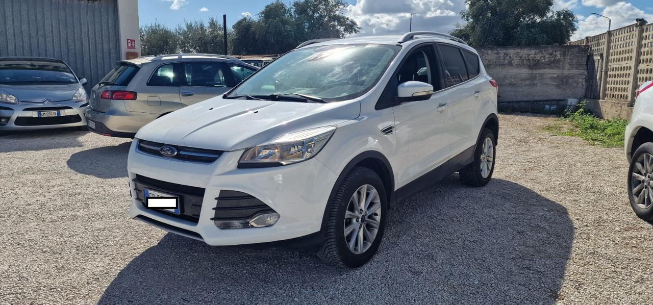 Ford Kuga 2.0 TDCI 150 CV S&S 4WD Powershift Titanium 2015