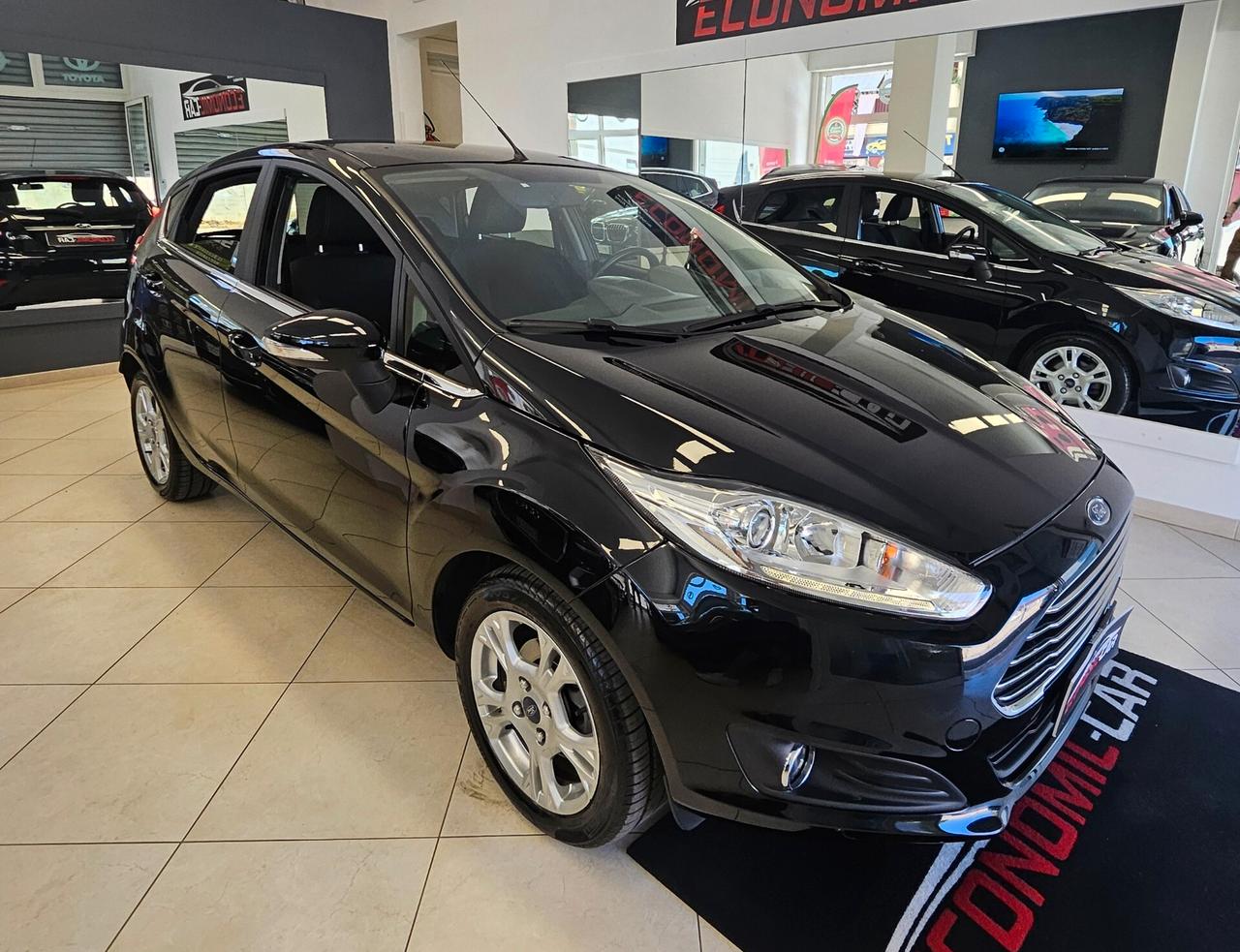 Ford Fiesta 1.5 TDCi 75CV 5 porte Titanium